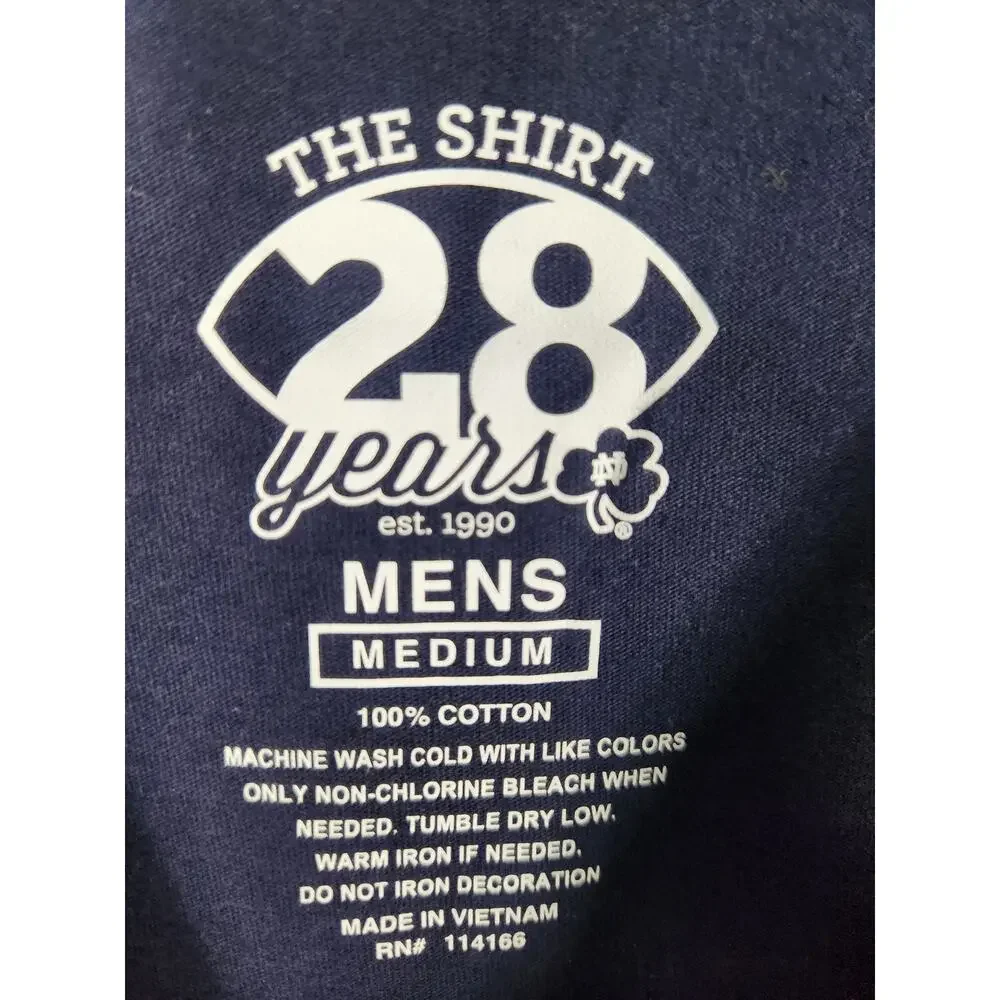 Notre Dame Football short sleeve NWT men's medium